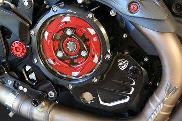 CNC Racing / シーエヌシーレーシング Clear cover oil bath clutch Ducati, Black | CA501BB