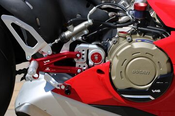 CNC Racing / シーエヌシーレーシング Adjustable rear sets RPS Ducati Panigale V4 series for V4, V4 S and V4 Speciale - EASY - Pramac racing Limited Edition, Silver/Red | PE407PR