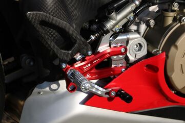 CNC Racing / シーエヌシーレーシング Adjustable rear sets RPS Ducati Panigale V4 R - Pramac Racing Limited Edition, Silver/Red | PE408PR