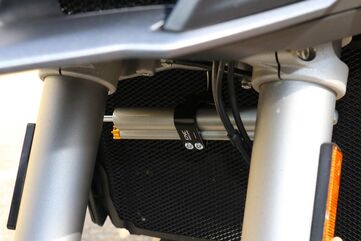 CNC Racing / シーエヌシーレーシング Steering damper kit Ducati Multistrada 950/1200/1260, Black | SD108B
