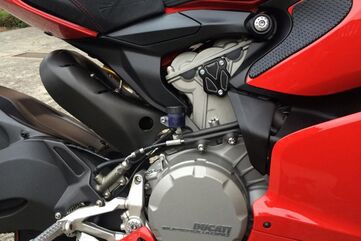 CNC Racing / シーエヌシーレーシング Cams Cover Ducati 1199 Panigale My 2012, ゴールド | CK161G