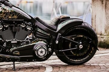 CULT-WERK / カルト・ベルグ Harley Fat Boy - Rear Conversion Racing (Bj. From 2018) | HD-BRO111