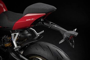 Ducati / ドゥカティ純正アクセサリー カーボンナンバープレートホルダー | 97381161CA