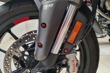 CNC Racing / シーエヌシーレーシング Screws kit Front Mudguard Ducati Multistrada V4 | KV471