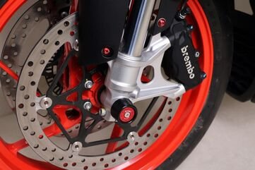 CNC Racing / シーエヌシーレーシング Front wheel protectors Aprilia | TP439