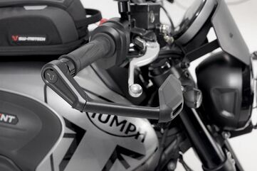 SW-MOTECH / SWモテック Lever guards with wind protection. Black. Triumph Trident 660 (21-) | LVG.11.842.11000/B