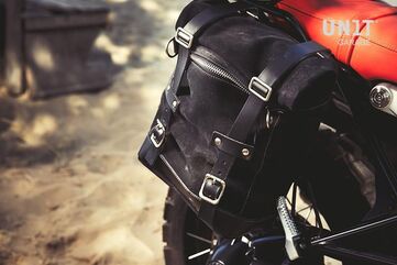 Unitgarage / ユニットガレージ Waxed suede side pannier Scram 22L-30L + Subframe NineT Series, JetBlack | U202+1620-JetBlack