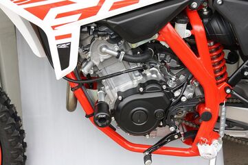 GSGモトテクニック クラッシュパッドセット Beta RR Motard 4T 125 LC (2021 -) | 75410-BA2
