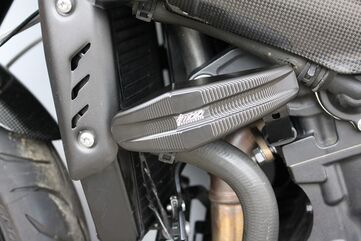 GSGモトテクニック クラッシュパッドセット “Streetline” Triumph Speed Triple 1050 S / 1050 R / 1050 RS (2016-2020) | 1505040-T33-SH