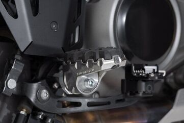 SW-MOTECH / SWモテック EVO footrest kit | FRS.18.112.10000