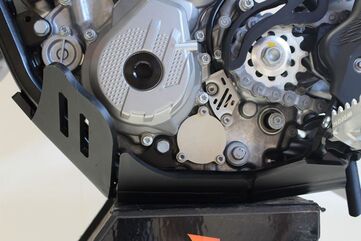 AXP-Racing / エーエックスピーレーシング Xtrem HDPE スキッドプレート - ブラック | AX1502