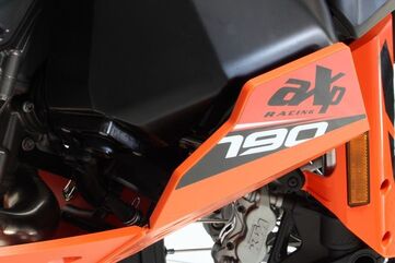 AXP-Racing / エーエックスピーレーシング Adventure スキッドプレート HDPE 8mm - オレンジ | AX1560