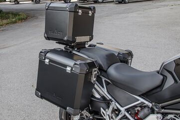 Bumot （ビュモト）Defender EVO Pannier System for TRIUMPH 2022 Tiger Explorer  | 127E-06