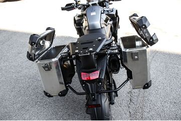 Bumot （ビュモト）Defender EVO Pannier System for TRIUMPH 2022 Tiger Explorer  | 127E-06