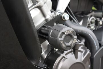 GSGモトテクニック リプレイスメントパッド 右側 (クラッシュパッドセット適合品番: 406026025-H52-SH) | H52-EP-40602-DS-RIGHT