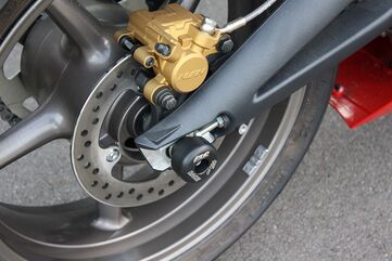 GSGモトテクニック クラッシュパッドセット (リアホール用) Triumph Daytona 675 (2006-2012) | 25-42-361