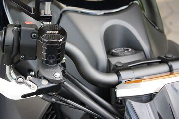 GSGモトテクニック ブレーキオイルリザーバー フロント Kawasaki Z 1000 SX (2011-2016) | 3999-V38-K46