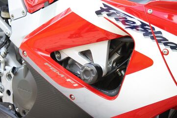 GSGモトテクニック クラッシュパッドセット Honda CBR 900 (SC44SC50) (2000-2003) | 40602-H14-DS