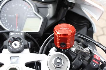 GSGモトテクニック ブレーキオイルリザーバー フロント Honda CBR 1000 RR (2008 -) | 3999-V38-H30