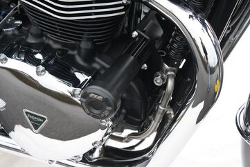 GSGモトテクニック クラッシュパッドセット Triumph Bonneville / SE / T100 / America / スラクストン | 1154440-T28