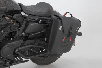 SW Motech SysBag WP M system. Harley-Davidson Sportster S (21-). | BC.SYS.18.019.31000/B