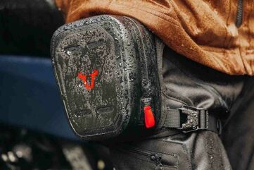 SW Motech Leg Bag WP. Black. Waterproof. | BC.WPB.00.026.10000