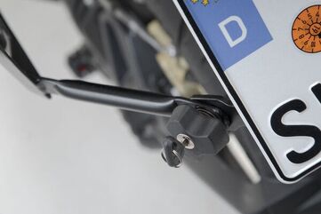 SW Motech Anti-theft protection for PRO carrier. QUICK-LOCK function. 2 matching locks, 2 keys. | QLS.00.095.10001/B