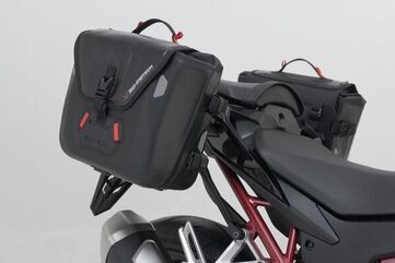 SW Motech SysBag WP M/S system. Honda CB750 Hornet (22-). | BC.SYS.01.971.31000/B