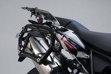 SW Motech DUSC hard case system. Black. 41/33L. CRF1000L Africa Twin (15-17). | KFT.01.622.65000/B