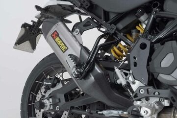 SW Motech TRAX ADV aluminum case system + Akrapovic. Silver. 45/37 l. Ducati DesertX (22-). | KFT.22.995.72000/S