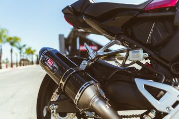 Yoshimura / ヨシムラ USA CB300R 19-21 Race R-77 Stainless Full Exhaust, W/ Carbon Fiber Muffler | 12310AJ220