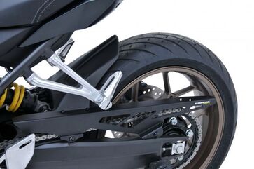 Ermax / アルマックス Hugger Arriere (+ Chainguard En Aluminum Anodise ) Ermax / アルマックス For Cb 650 R 2021-2022 | 7301T12-H6