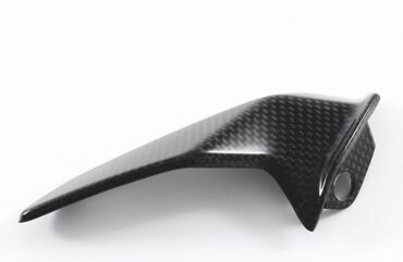 FULLSIX SWINGARM GUARD - SHARK FIN | MD-9912-S16F