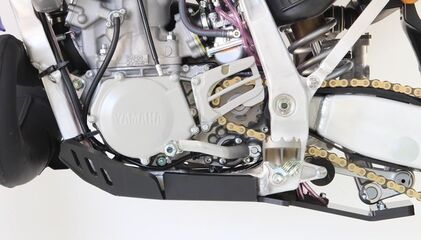 AXP-Racing / エーエックスピーレーシング Xtrem HDPE スキッドプレート - ブラック | AX1440