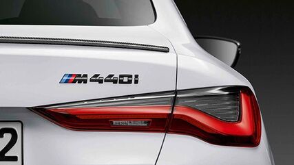 BMW Genuine M Model Lettering M440I Black High Gloss | 51142472852 / 51 14 2 472 852