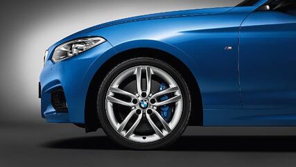 BMW 純正 ディスク ホイール 軽金属 Dekor-シルバー 2 7,5JX18 ET:45 | 36117846784 / 36 11 7 846 784