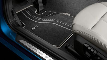 BMW 純正 F エントランス カバー BMW URBAN | 51477289215 / 51 47 7 289 215