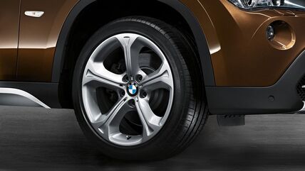 BMW 純正 アロイ ホイール 8JX18 ET:30 | 36116789143 / 36 11 6 789 143