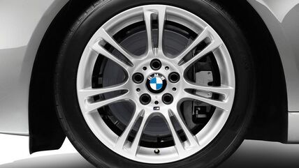 BMW 純正 ディスク ホイール 軽金属 Dekor-シルバー 2 9JX18 ET:44 | 36117842651 / 36 11 7 842 651