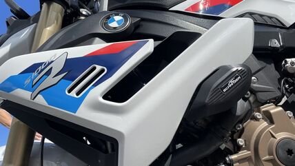 AC Schnitzer / ACシュニッツァー Crash pads black right left BMW S 1000 R from 2021 | S700488-F15